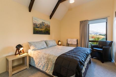 Photo of property in 4/33 Hedditch Street, Wanaka, 9305