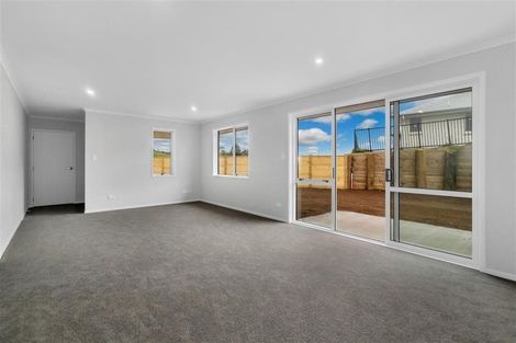 Photo of property in 1 Harry Close, Warkworth, 0910