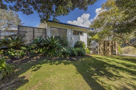 Photo of property in 93 Grange Road, Hahei, Whitianga, 3591