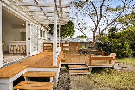 Photo of property in 131 Lemon Street, New Plymouth, 4312