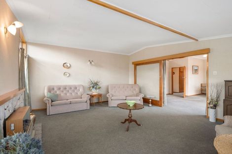 Photo of property in 100 Perth Street, Holmes Hill, Oamaru, 9401