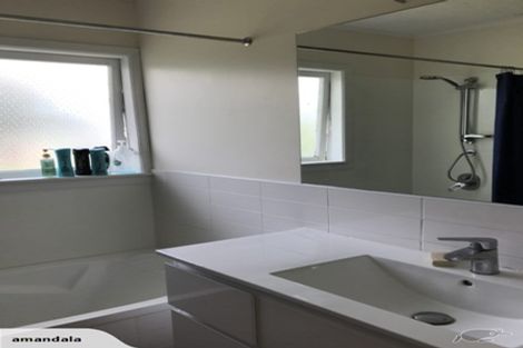 Photo of property in 39 Kaiwaka Road, Waiuku, 2123