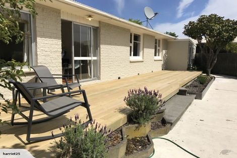 Photo of property in 7 Bygrave Place, Bishopdale, Christchurch, 8053