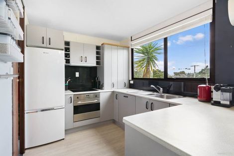 Photo of property in 29 Abbotleigh Avenue, Te Atatu Peninsula, Auckland, 0610