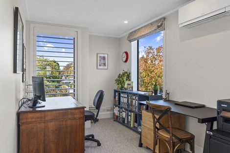 Photo of property in 5 Waiwetu Street, Fendalton, Christchurch, 8052