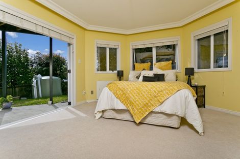 Photo of property in 131a Ocean View Road, Hillcrest, Auckland, 0627