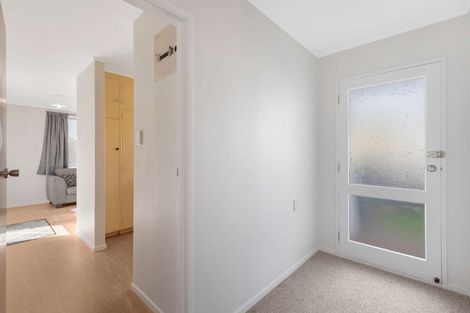 Photo of property in 32 Cascade Crescent, Westbrook, Palmerston North, 4412