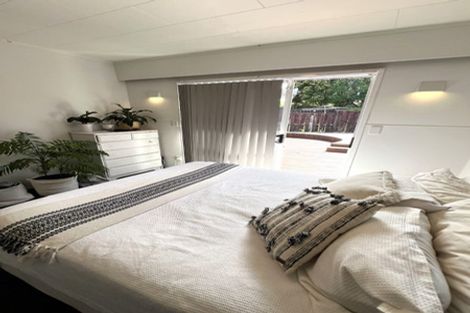 Photo of property in 14 Waari Avenue, Sunnyvale, Auckland, 0612