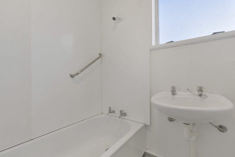 Photo of property in 28 Clarence Street, Waiau, 7332