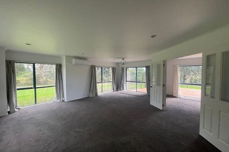 Photo of property in 15 Kalgan Place, Burswood, Auckland, 2013