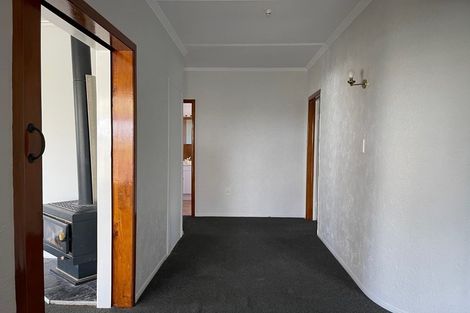 Photo of property in 23 Evans Road, Glen Eden, Auckland, 0602
