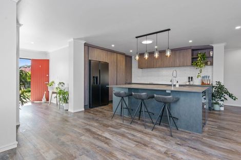 Photo of property in 28 Madison Street, Cambridge, 3434