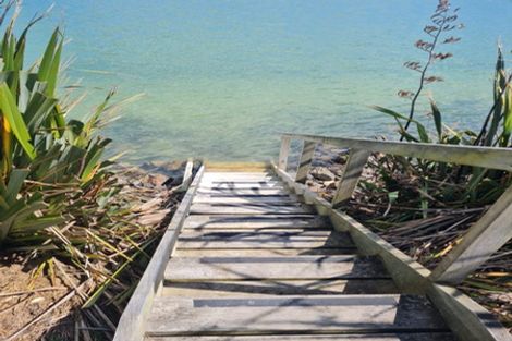 Photo of property in 4 First Avenue, Glenbrook, Waiuku, 2681