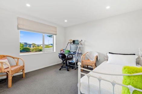 Photo of property in 16 Cassini Place, Leeston, 7632