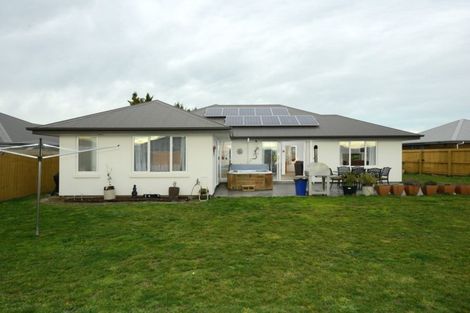 Photo of property in 30 Burnham School Road, Rolleston, 7614