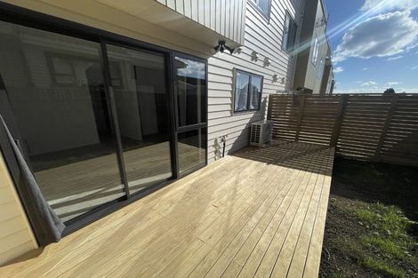 Photo of property in 3/61 East Street, Papakura, 2110