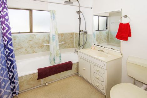 Photo of property in 10 Hogg Crescent, Masterton, 5810