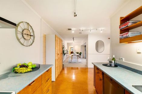 Photo of property in 24 Realm Place, Massey, Auckland, 0614