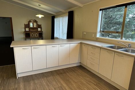 Photo of property in 48 Fyvie Avenue, Tawa, Wellington, 5028