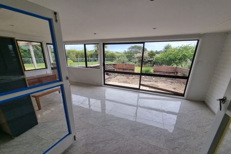 Photo of property in 30 Laureston Avenue, Papatoetoe, Auckland, 2025