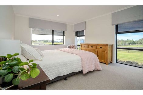 Photo of property in 11 The Lakes Drive, Kerikeri, 0230