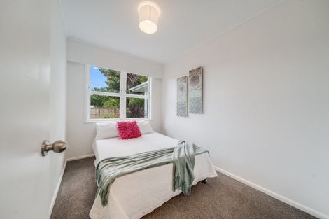 Photo of property in 16 Thornton Place, Melville, Hamilton, 3206