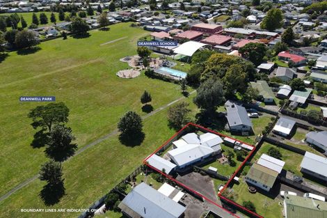 Photo of property in 28 Rosalind Street, Deanwell, Hamilton, 3206