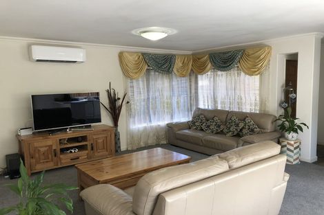 Photo of property in 32a Taka Street, Takanini, 2112
