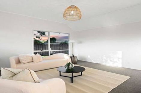 Photo of property in 19 Morrow Avenue, St Andrews, Hamilton, 3200