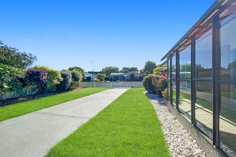 Photo of property in 8 Pelorus Place, Harewood, Christchurch, 8051