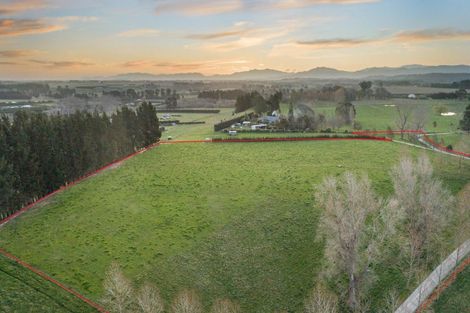 Photo of property in 934 Oxford Road, Fernside, 7471