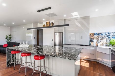 Photo of property in 50a Winchester Street, Levin, 5510