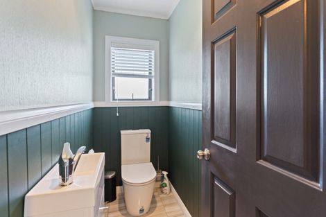 Photo of property in 14 Koromiko Street, Otaki Beach, Otaki, 5512