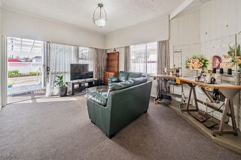 Photo of property in 18 Liverpool Street, Trentham, Upper Hutt, 5018