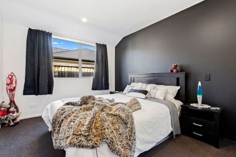 Photo of property in 2 Foxton Drive, Kaiapoi, 7630