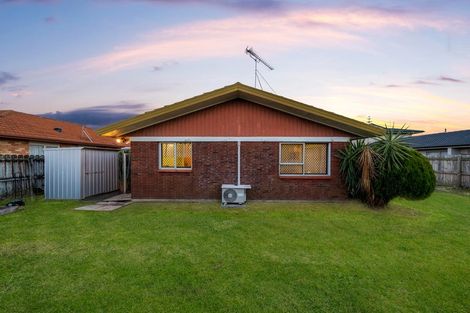 Photo of property in 4/24 Robertson Road, Favona, Auckland, 2024
