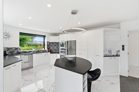 Photo of property in 1 Viceroy Place, Halswell, Christchurch, 8025