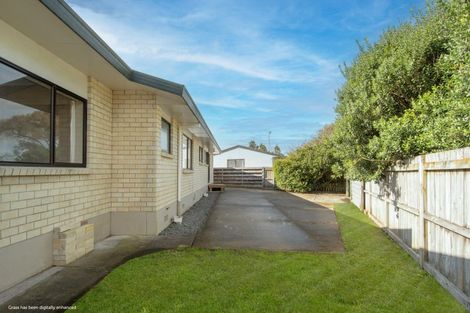 Photo of property in 4 Redditch Place, Papamoa Beach, Papamoa, 3118