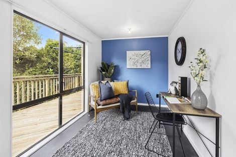 Photo of property in 15 The Yardarm, Whitby, Porirua, 5024