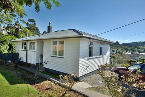 Photo of property in 244 Brockville Road, Brockville, Dunedin, 9011