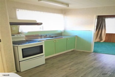 Photo of property in 173 Mahia Road, Wattle Downs, Auckland, 2103