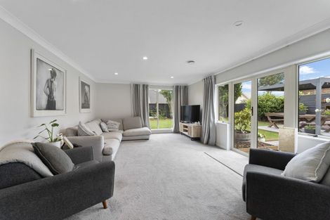 Photo of property in 6 Heritage Lane, Halswell, Christchurch, 8025