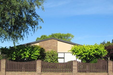 Photo of property in 13 Colchester Place, Templeton, Christchurch, 8042