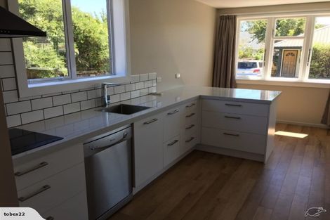 Photo of property in 10 Roche Avenue, Upper Riccarton, Christchurch, 8041
