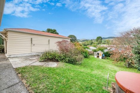 Photo of property in 88 Glen Road, Raumati South, Paraparaumu, 5032