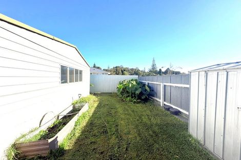 Photo of property in 12 Karaka Street, Wairoa, 4108