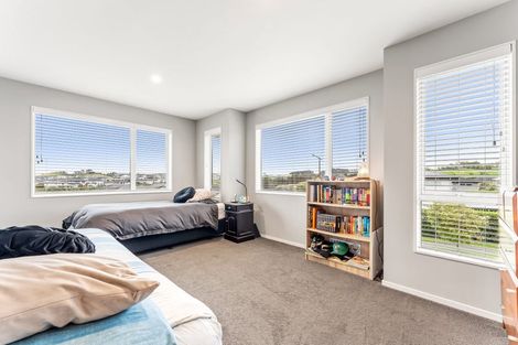 Photo of property in 2 Boocock Crescent, Orewa, 0931