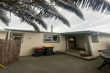 Photo of property in 67 Northcote Road, Northcote, Christchurch, 8052