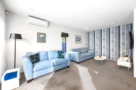 Photo of property in 21 Bartlett Street, Riccarton, Christchurch, 8011