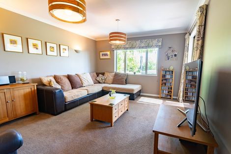 Photo of property in 2 Fairhurst Place, Rolleston, 7614